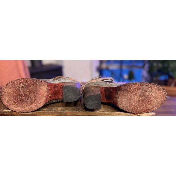 Freebird By Steven Bolo Distressed Gray Size 7- Amazing Shape - Picture 6 of 9